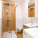 Apartment Comfortable Victus Close To The By Renters Zoppot