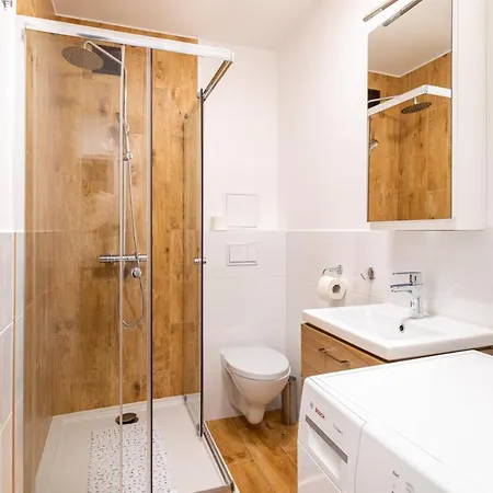 Lejlighed Comfortable Victus Close To The By Renters Sopot